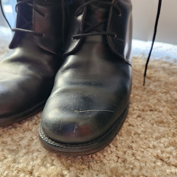 Charles David black leather heeled lace up booties size 7.5 - Picture 3 of 11